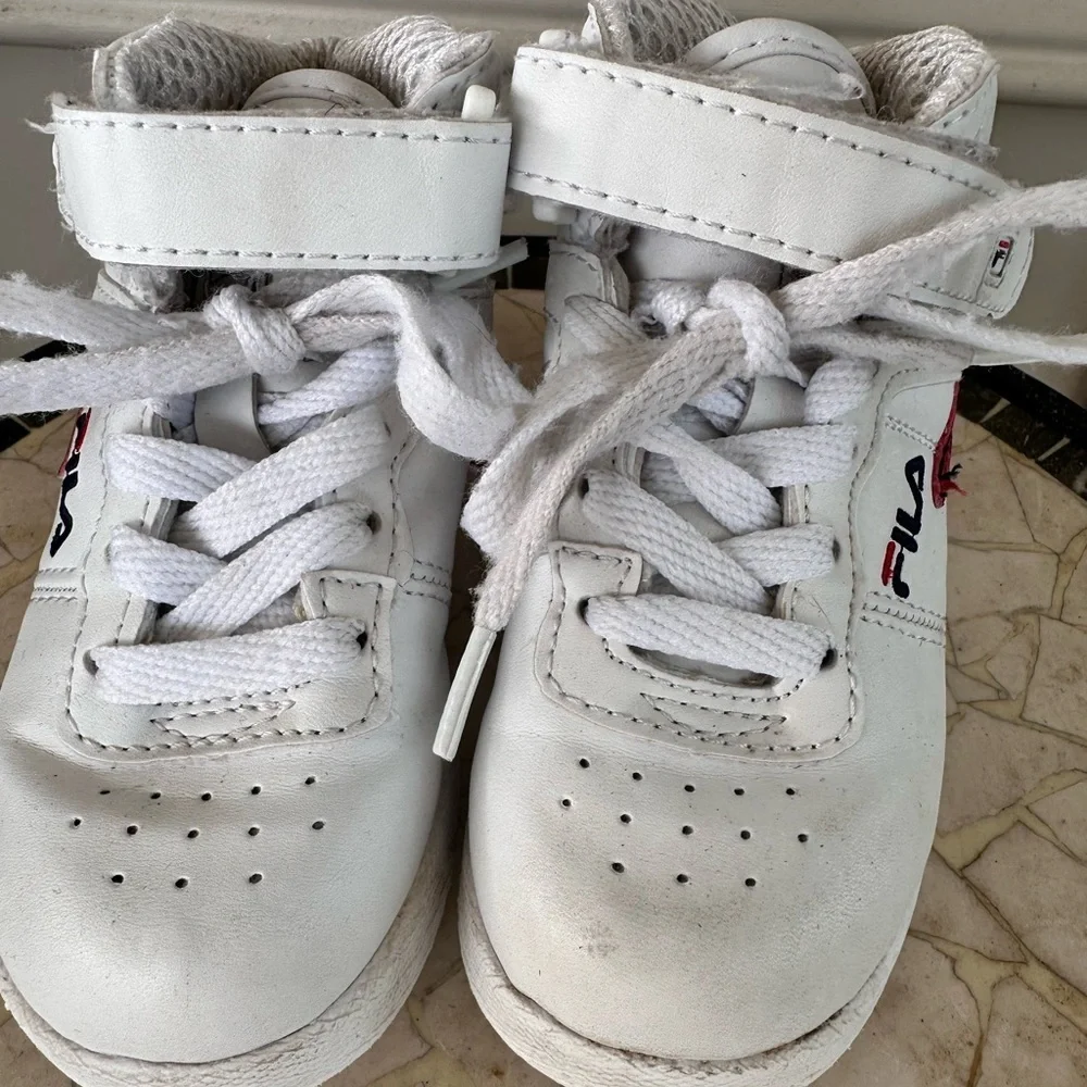 Fila boys toddler high top sneakers size 8